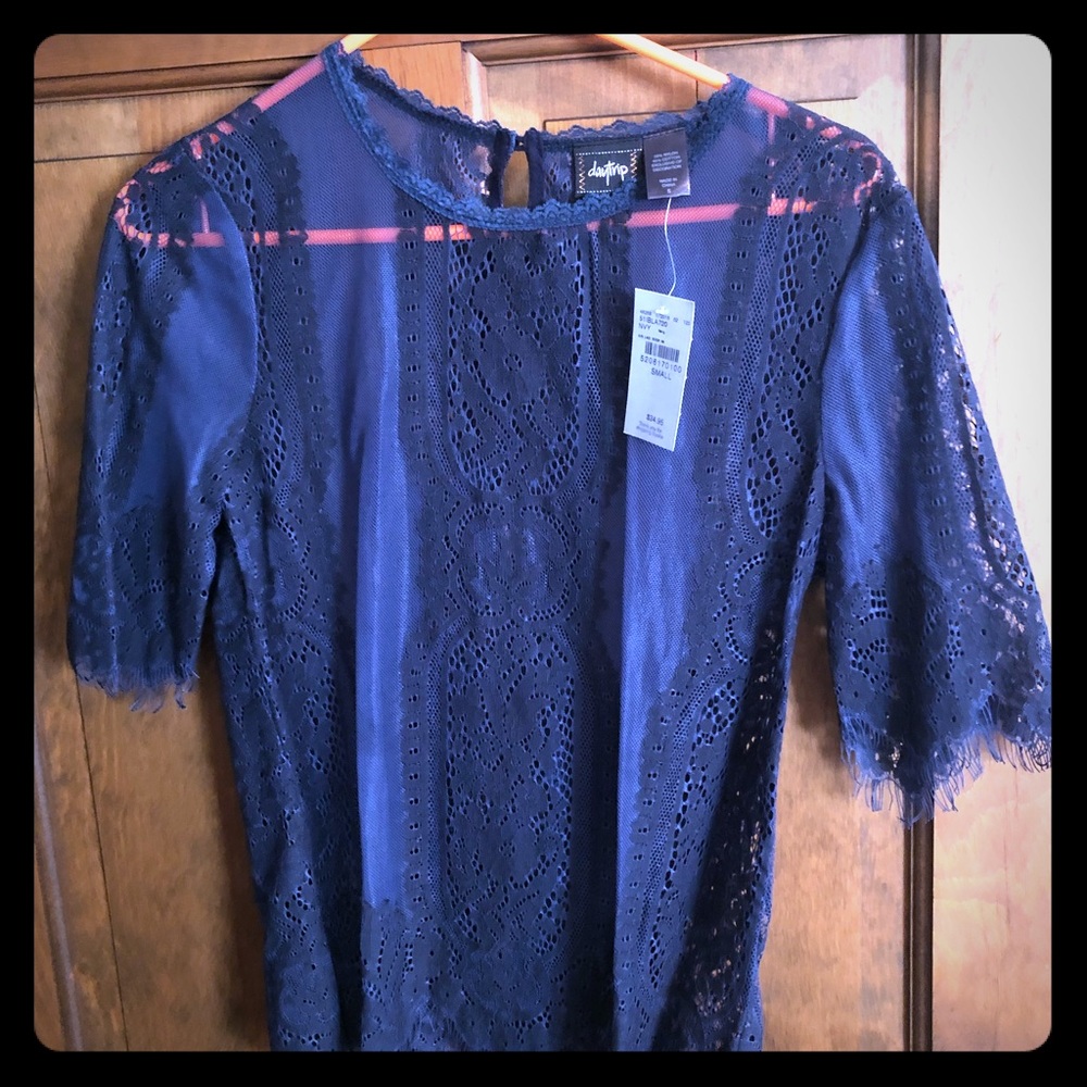 Lace daytrip short sleeve shirt